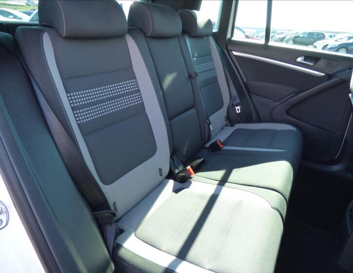 Volkswagen Tiguan 54