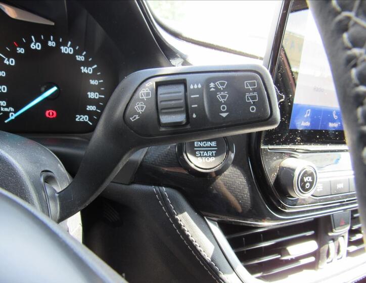 Ford Fiesta 24