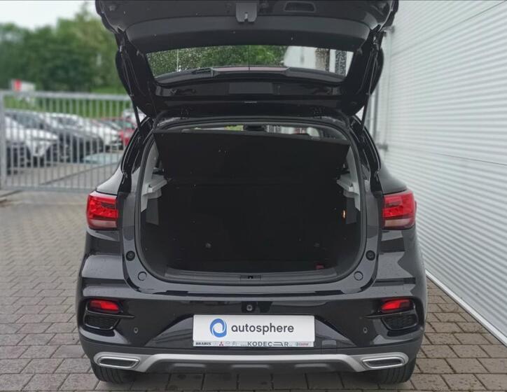 MG ZS 7