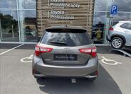 Toyota Yaris 12