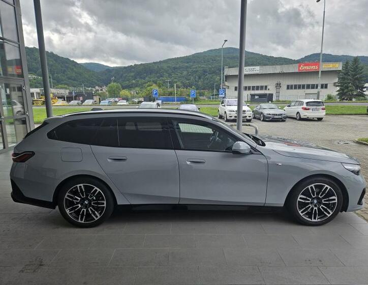 BMW Řada 5 7