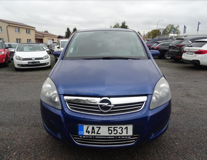 Opel Zafira 1