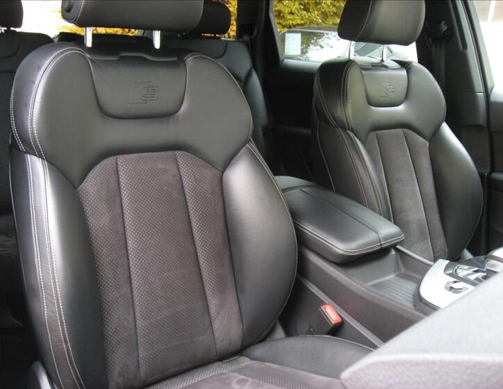 Audi Q7 17