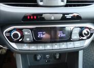 Hyundai i30 23