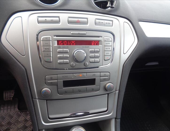 Ford Mondeo 9