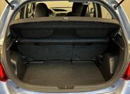 Toyota Yaris 10