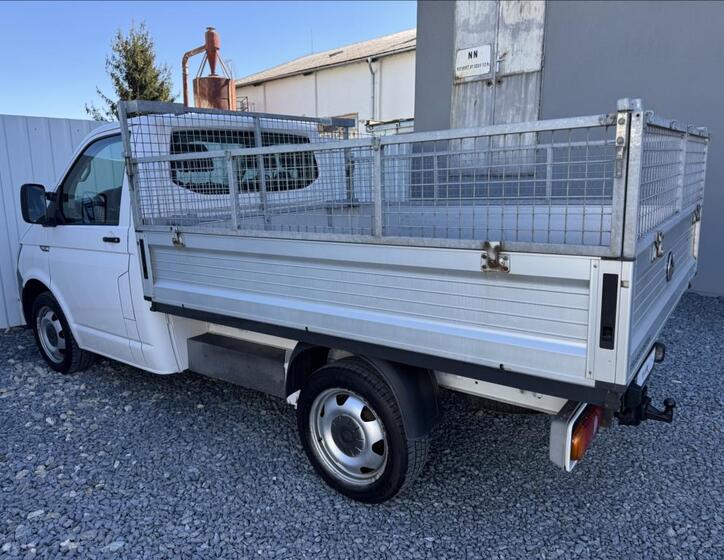 Volkswagen Transporter 22