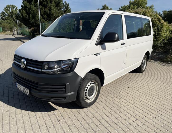 Volkswagen Transporter 1