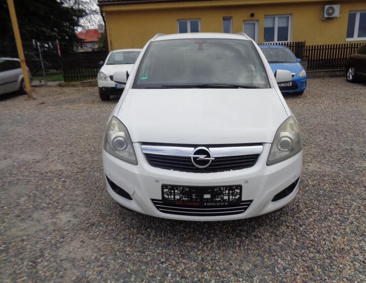 Opel Zafira 2