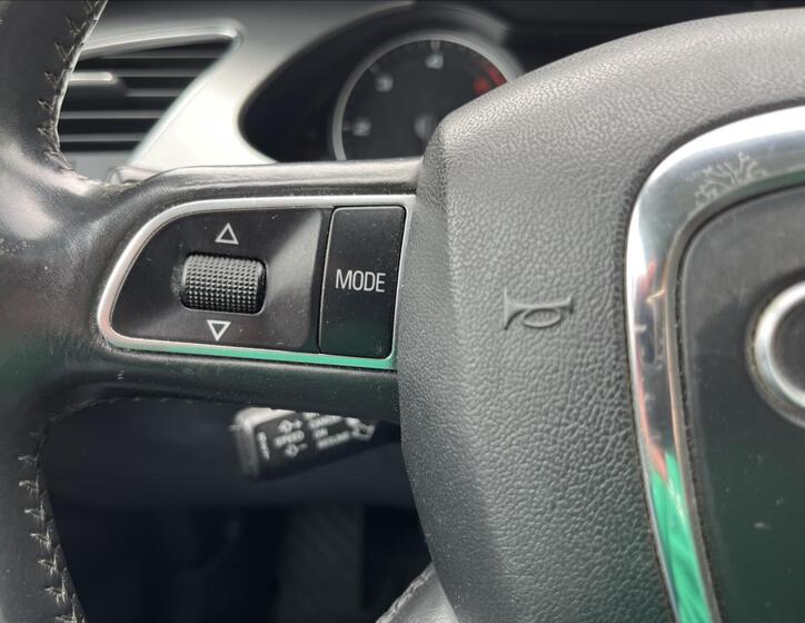 Audi A4 25