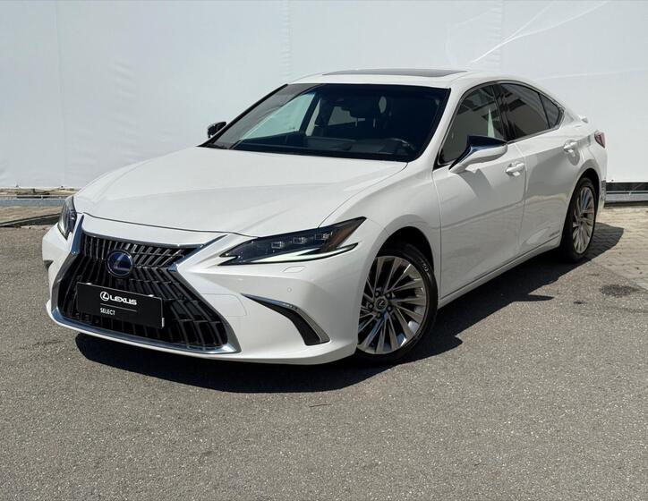 Lexus ES 300h 1