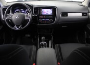 Mitsubishi Outlander 9