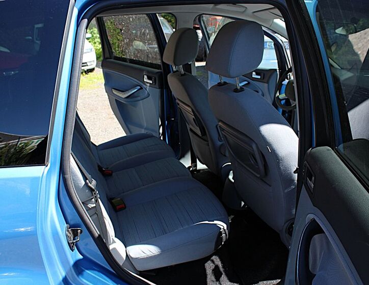 Ford C-MAX 16