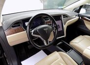 Tesla Model X 19