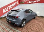 Mazda 3 7
