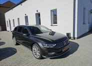 Volkswagen Passat 1