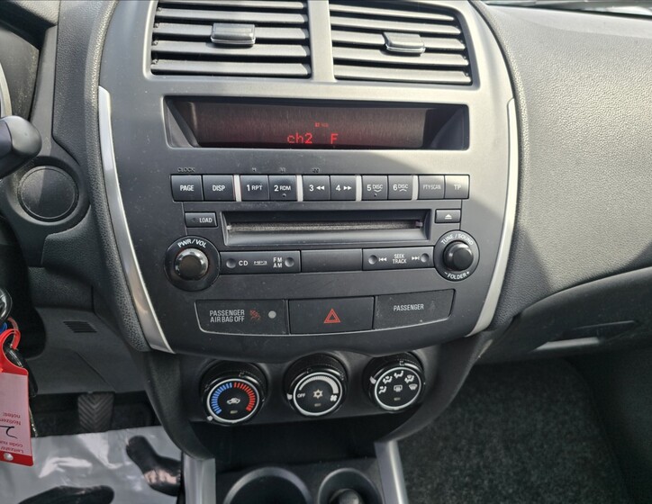 Mitsubishi ASX 17