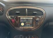 Peugeot 607 17