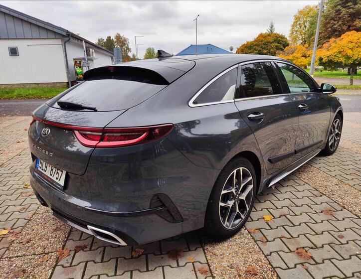 KIA ProCeed 10