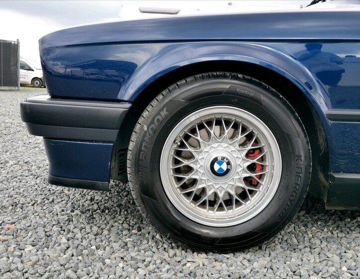 BMW Řada 3 23