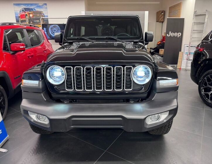 Jeep Wrangler 3