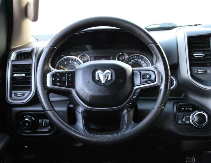 Dodge RAM 17