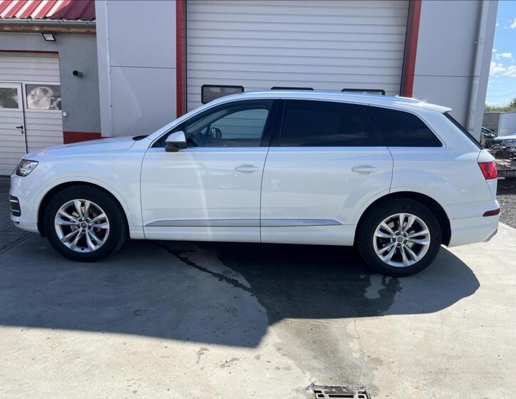 Audi Q7 2