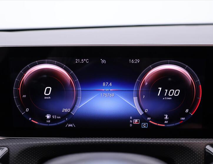 Mercedes-Benz CLA 17