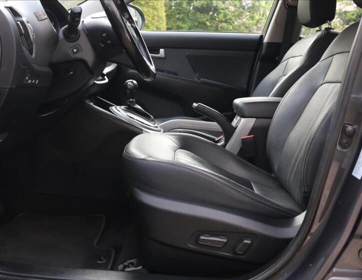 KIA Sportage 21