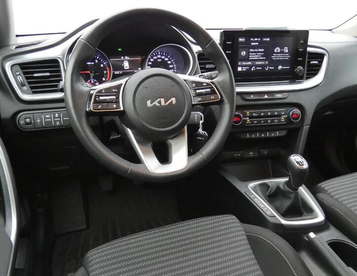 Kia Ceed 5