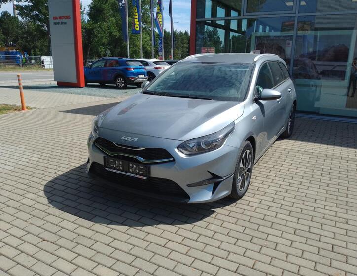 KIA Ceed 4