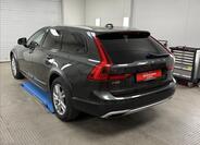 Volvo V90 4