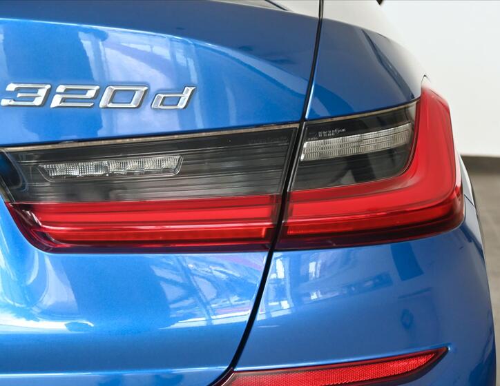 BMW Řada 3 30