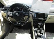 Škoda Superb 18