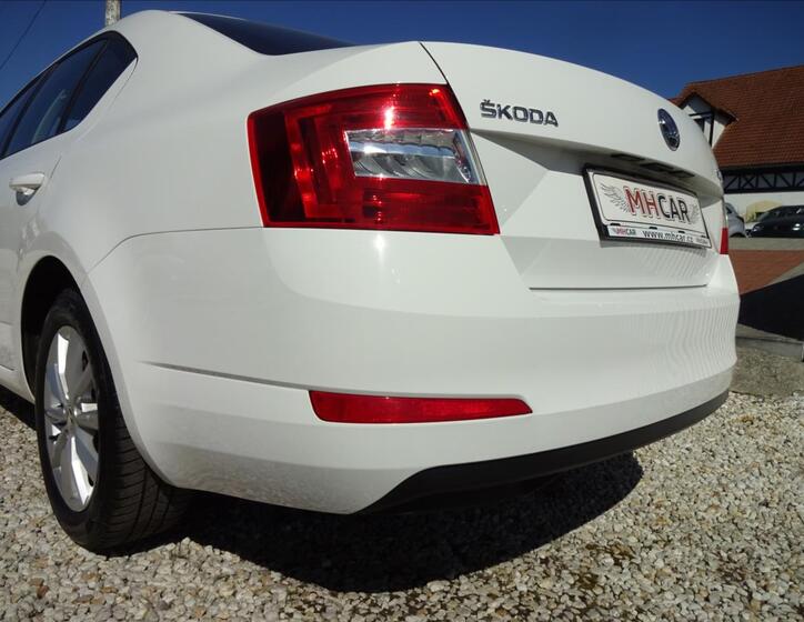 Škoda Octavia 14