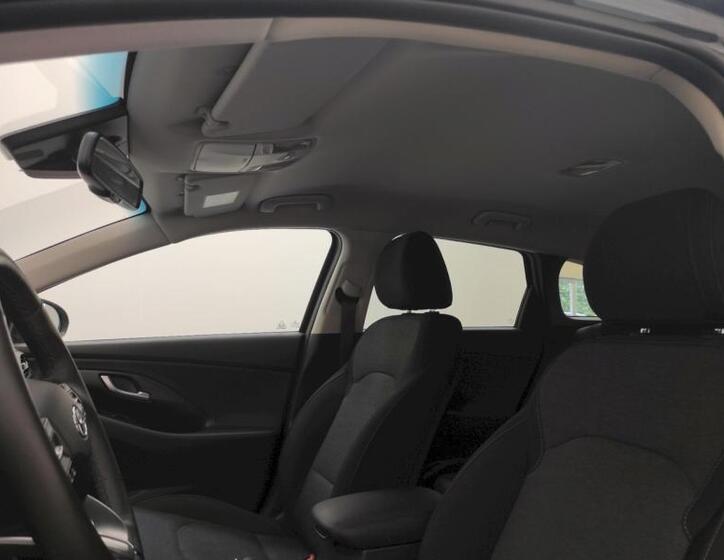 Hyundai i30 12