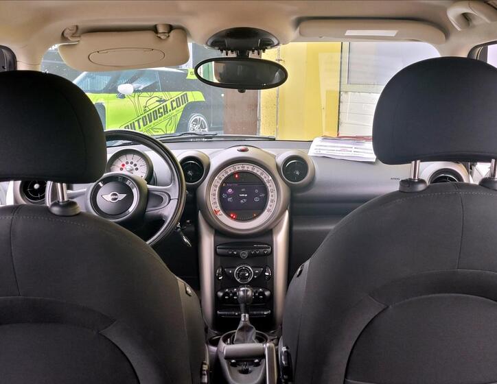Mini Countryman 14