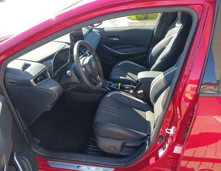 Toyota Corolla 9