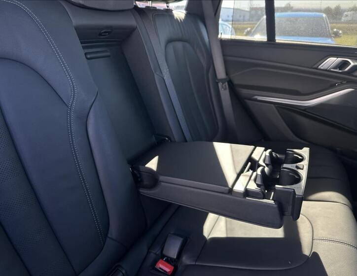 BMW X5 16