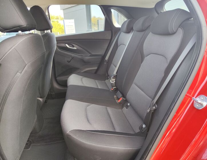 Hyundai i30 10