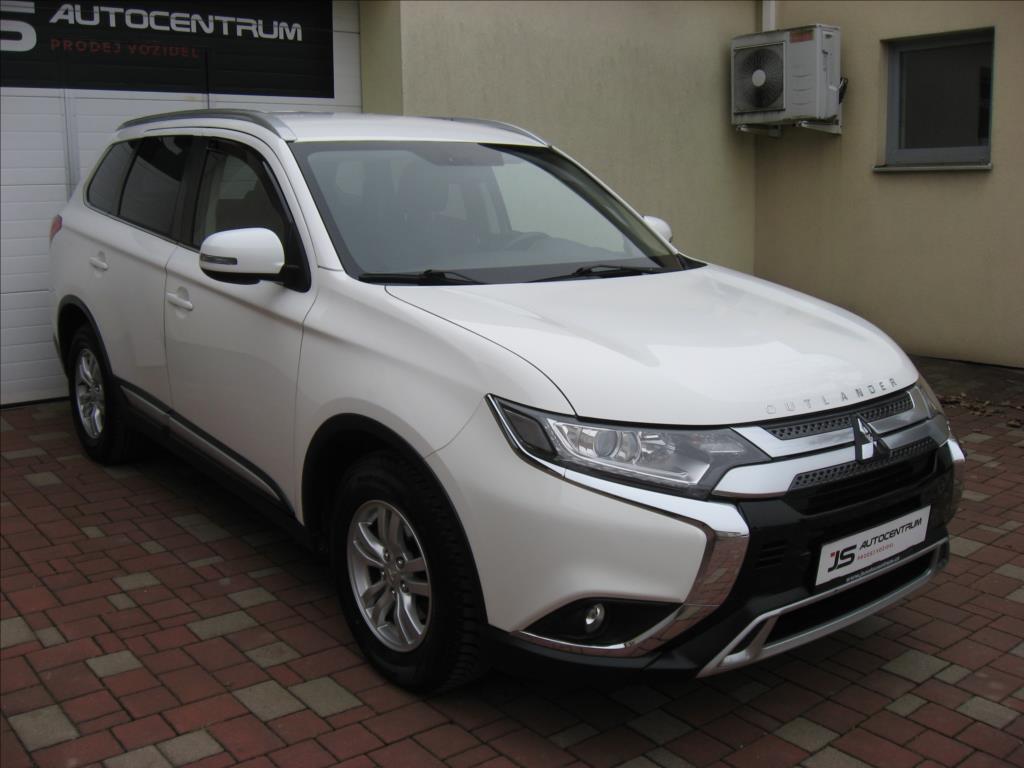 Mitsubishi Outlander 5