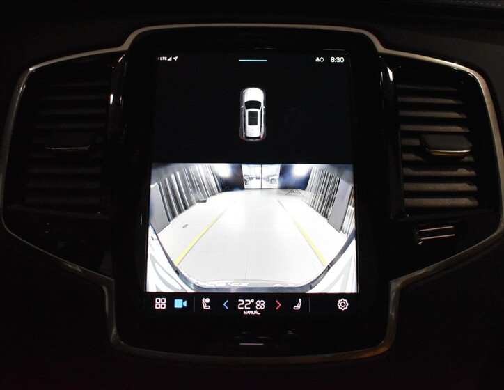 Volvo XC90 21
