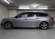Peugeot 308 8