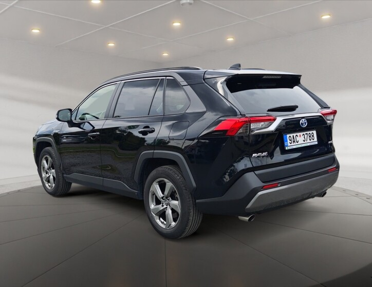 Toyota RAV4 5