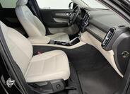 Volvo XC40 24
