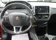 Peugeot 2008 13