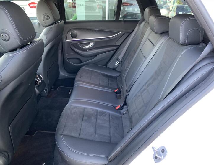 Mercedes-Benz Třídy E 29