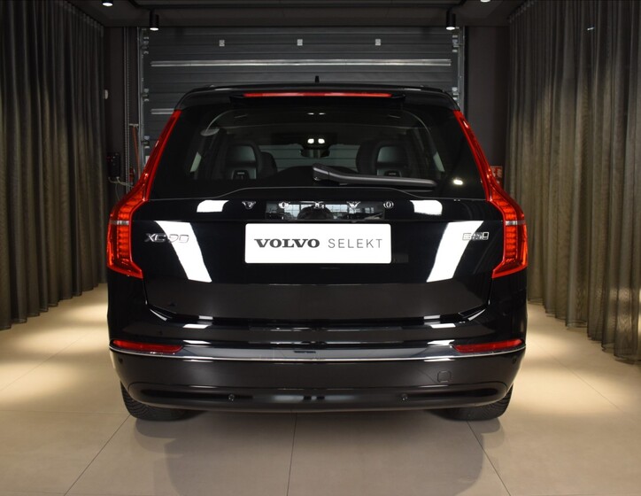Volvo XC90 5