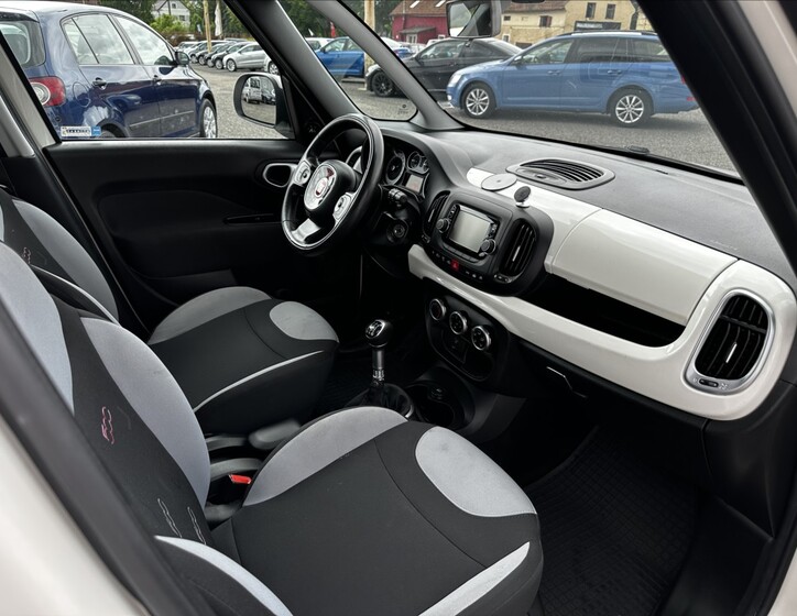 Fiat 500L 18