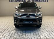 Toyota Hilux 4